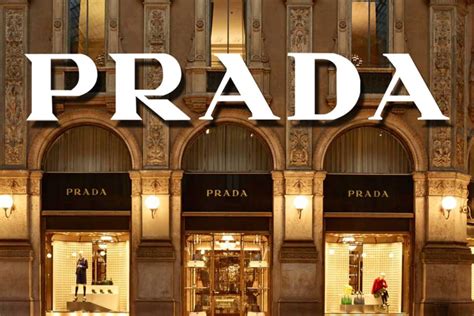 de dónde es la marca prada|prada firma.